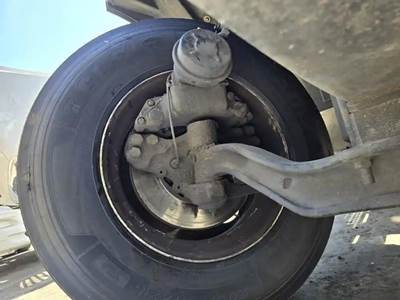 Meritor-Rockwell MFS12E132C Front Axle Assembly for a International RH613