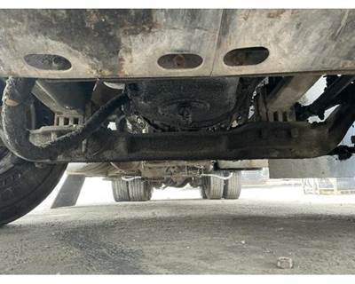 Peterbilt 320 Front Axle Assembly