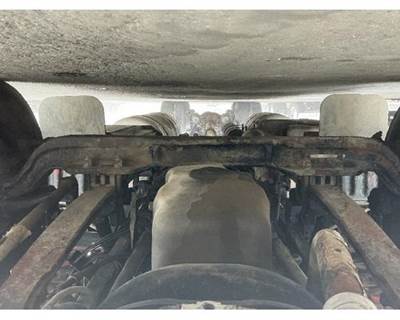 Peterbilt 386 Front Axle Assembly