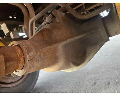 Dana DANA80 Rear Axle Assembly for a Ford F-450