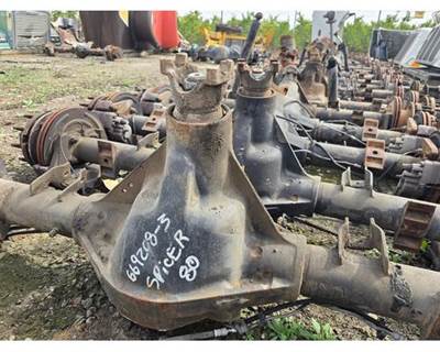 Dana DANA80 Rear Axle Assembly for a Workhorse Custom Chassis W62