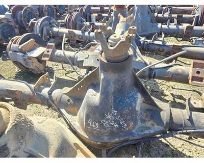 Dana DANA80 Rear Axle Assembly for a Workhorse Custom Chassis W62