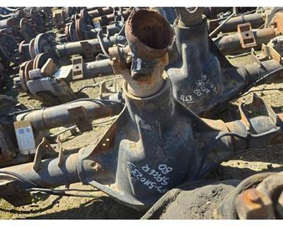 Dana DANA80 Rear Axle Assembly for a Workhorse Custom Chassis W62