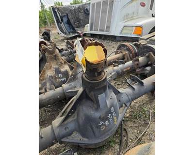 Dana DANA80 Rear Axle Assembly for a Workhorse Custom Chassis W62