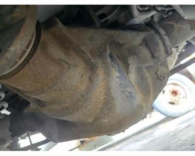 Ford 9.75 Rear Axle Assembly for a Ford Expedition