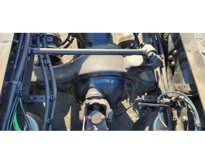 Axle Alliance RT40-4NF Front Axle Housing for a Freightliner Cascadia 125