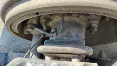 Detroit DA-RT-40.0-4S Front Axle Housing