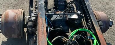 Detroit DA-RT-40.0-4S Front Axle Housing for a Freightliner Cascadia 126