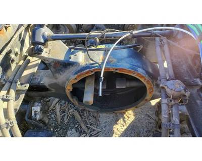 Detroit DA-RT-40.0-4S Front Axle Housing for a Freightliner Cascadia
