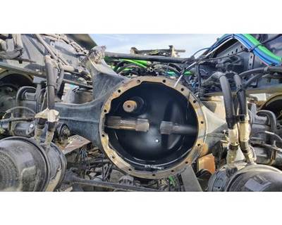 Detroit DA-RT-40.0-4S Front Axle Housing for a Freightliner Cascadia 116 Day Cab