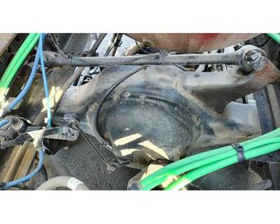 Detroit DA-RT-40.0-4S Front Axle Housing for a Freightliner