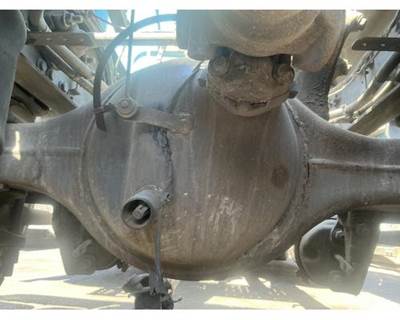 Detroit Front Axle Housing for a Freightliner CASCADIA