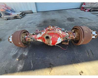 Eaton DS381 Front Axle Housing for a Peterbilt 359