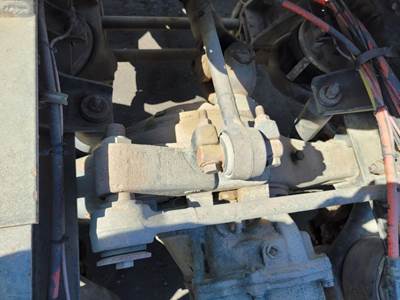 Eaton DS402 Front Axle Housing
