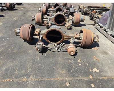 Eaton DS402 Front Axle Housing for a Peterbilt 377