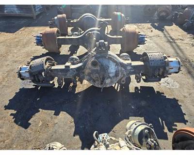 Eaton DS402 Front Axle Housing