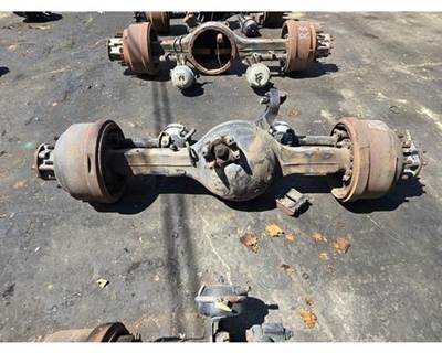 Eaton DS404 Front Axle Housing