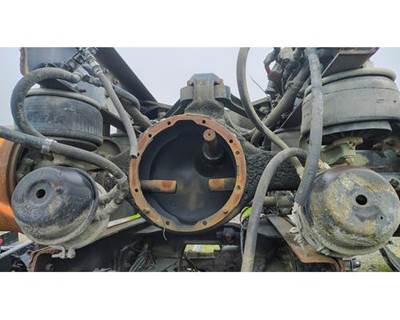 Eaton DS404 Front Axle Housing for a Kenworth T800