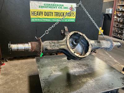 Eaton DSP40 Front Axle Housing for a Kenworth T680