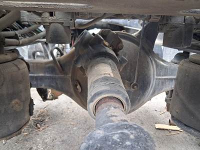 Meritor-Rockwell CASCADIA Front Axle Housing for a Freightliner CASCADIA