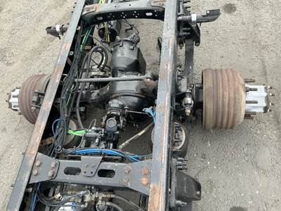 Meritor-Rockwell Cascadia 125 Front Axle Housing for a Freightliner Cascadia 125