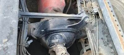 Meritor-Rockwell MD2014X Front Axle Housing for a Mack CXU613