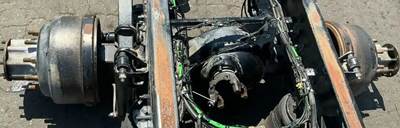 Meritor-Rockwell MD2014X Front Axle Housing for a Volvo VNL