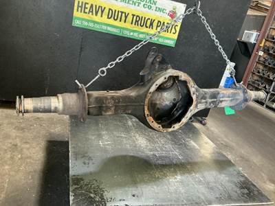 Meritor-Rockwell MD2014X Front Axle Housing for a Volvo VNL