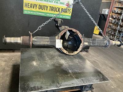 Meritor-Rockwell MD2014X Front Axle Housing for a International RH613