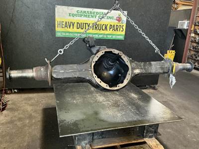 Meritor-Rockwell MD2014X Front Axle Housing for a International RH613