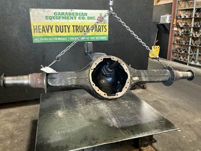 Meritor-Rockwell MD2014X Front Axle Housing for a International RH613