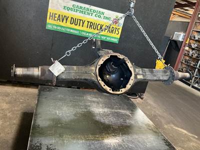 Meritor-Rockwell MD2014X Front Axle Housing for a International RH613