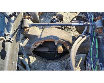 Meritor-Rockwell MD2014X Front Axle Housing for a Freightliner Cascadia 125