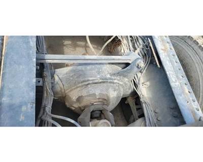 Meritor-Rockwell MD2014X Front Axle Housing for a Mack CXU613