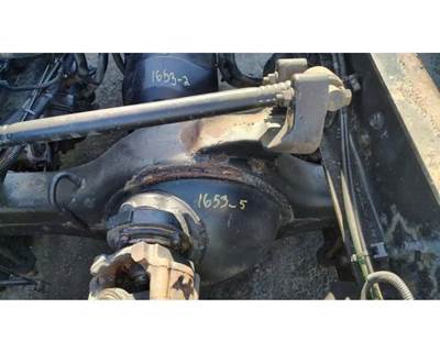 Meritor-Rockwell MD2014X Front Axle Housing for a International ProStar