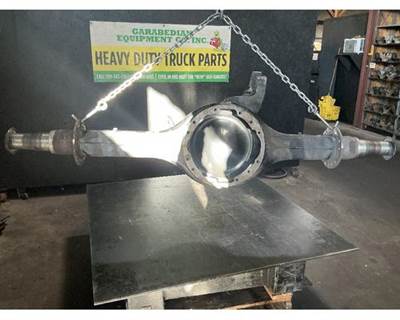 Meritor-Rockwell MD2014X Front Axle Housing for a International RH613