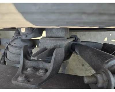 Meritor-Rockwell MD2014X Front Axle Housing for a International RH613