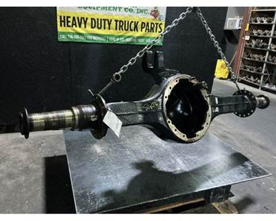 Meritor-Rockwell MD2014X Front Axle Housing for a International RH613