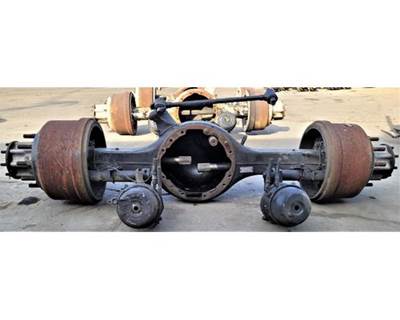 Meritor-Rockwell MD2014X Front Axle Housing for a Freightliner Cascadia 125
