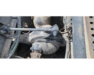 Meritor-Rockwell MD2014X Front Axle Housing for a Mack CXU613