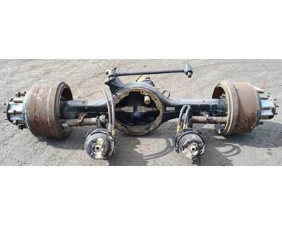 Meritor-Rockwell MD2014X Front Axle Housing for a Freightliner Cascadia 125