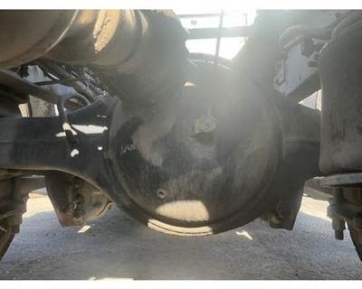 Meritor-Rockwell MD2014X Front Axle Housing for a Freightliner Cascadia 125