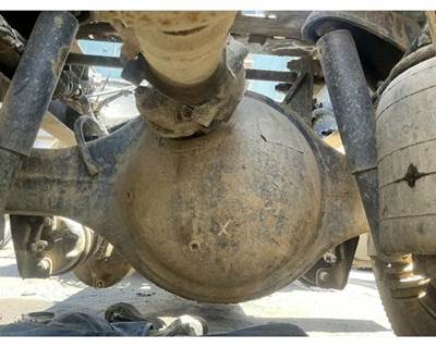 Meritor-Rockwell MD2014X Front Axle Housing for a Kenworth T680