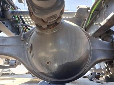 Meritor-Rockwell MT4014X Front Axle Housing for a International LT625