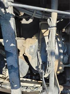 Meritor-Rockwell RD20145 Front Axle Housing for a Volvo VNL670