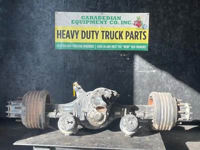 Meritor-Rockwell RD20145 Front Axle Housing for a Freightliner Cascadia 125