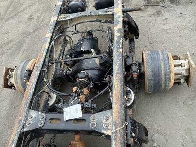 Meritor-Rockwell RD20145 Front Axle Housing for a Western Star 4800