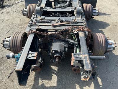 Meritor-Rockwell RD20145 Front Axle Housing