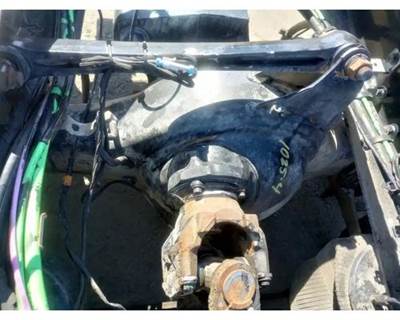 Meritor-Rockwell RD20145 Front Axle Housing for a Volvo VNM