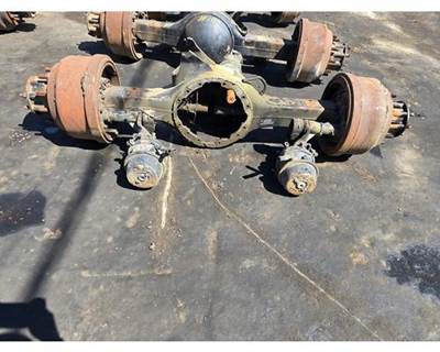 Meritor-Rockwell RD20145 Front Axle Housing for a Volvo VNL